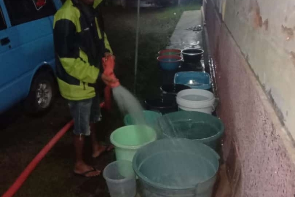 Saluran Air Bersih Dusun Banu Alami Kerusakan, Warga Andalkan Bantuan Relawan
